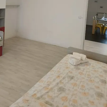 La Maison De La Joie Apartment