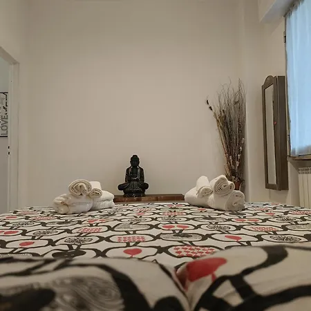 La Maison De La Joie Apartment Savona
